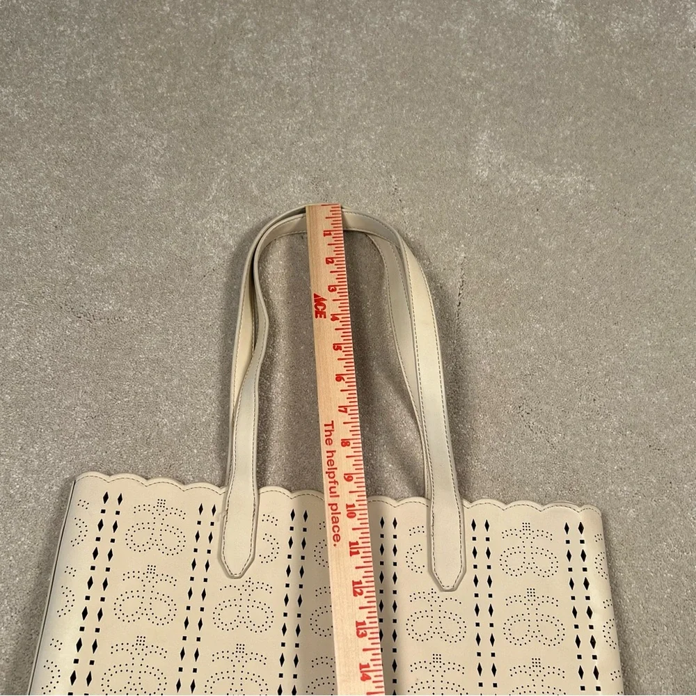 Arbonne Faux Leather Almond Color Logo Cut Out Hangbag‎ Tote - Picture 8 of 8